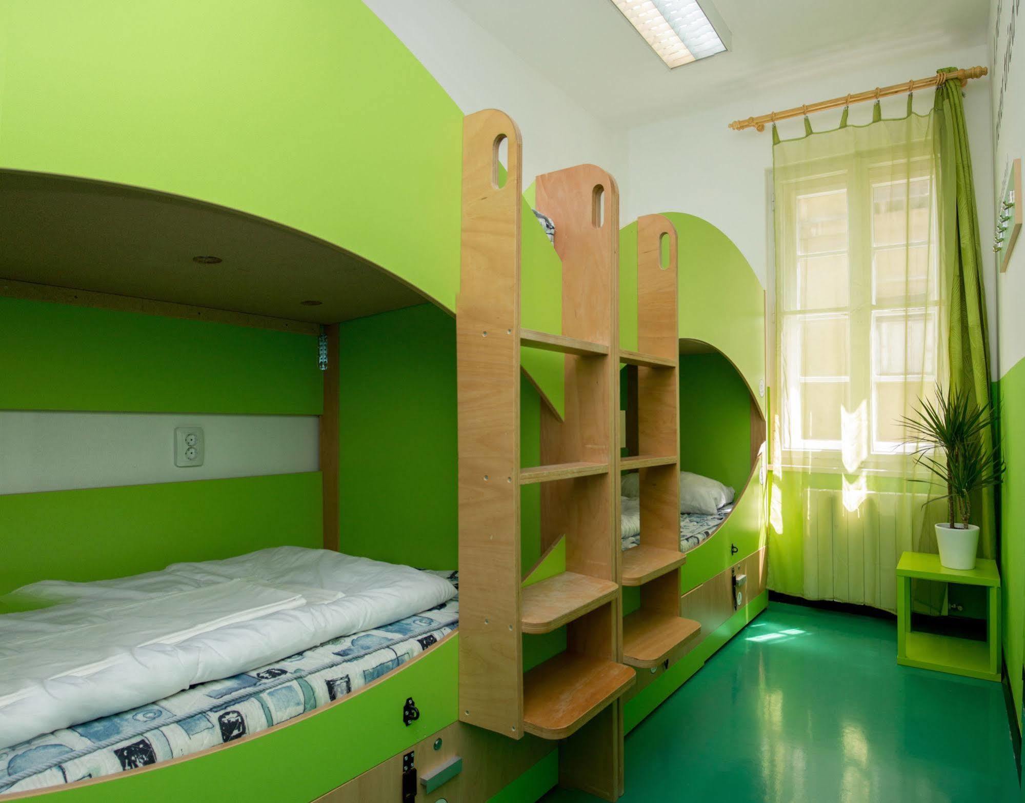 Chillout Hostel Zagrzeb Zewnętrze zdjęcie